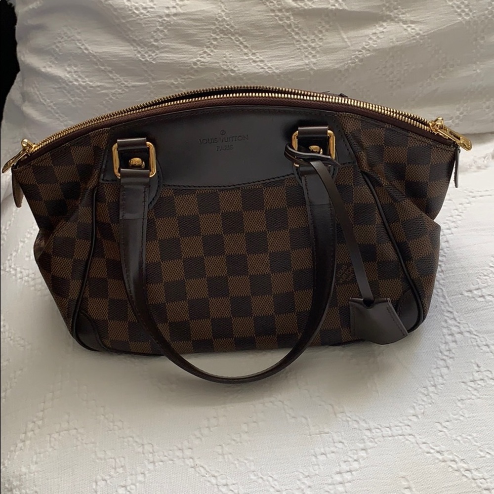 Louis Vuitton Verona Handbag Damier PM